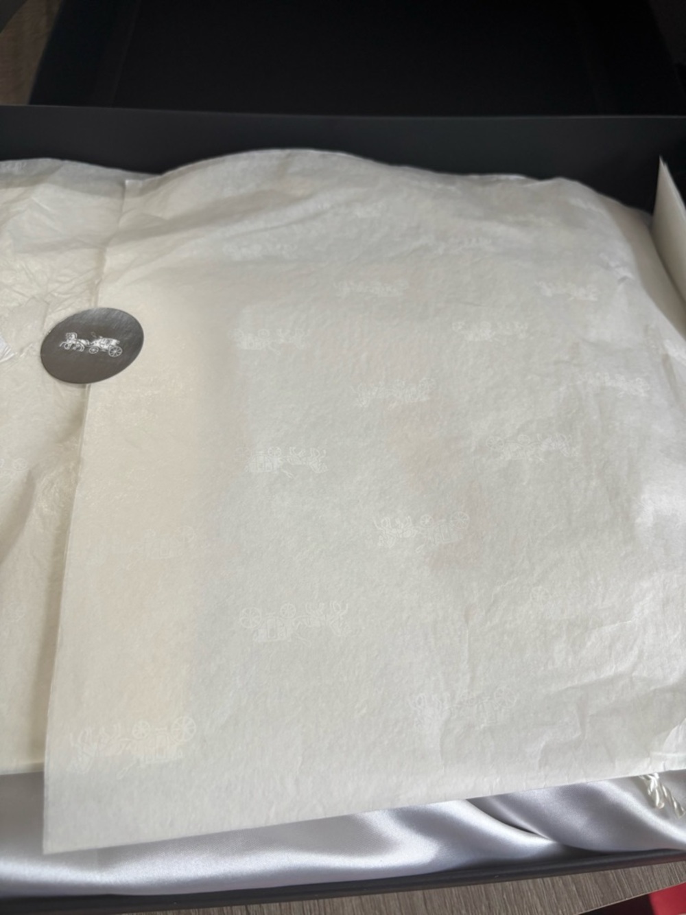 Coach Rogue Tote in Signature Shearling - Picture 14 of 15